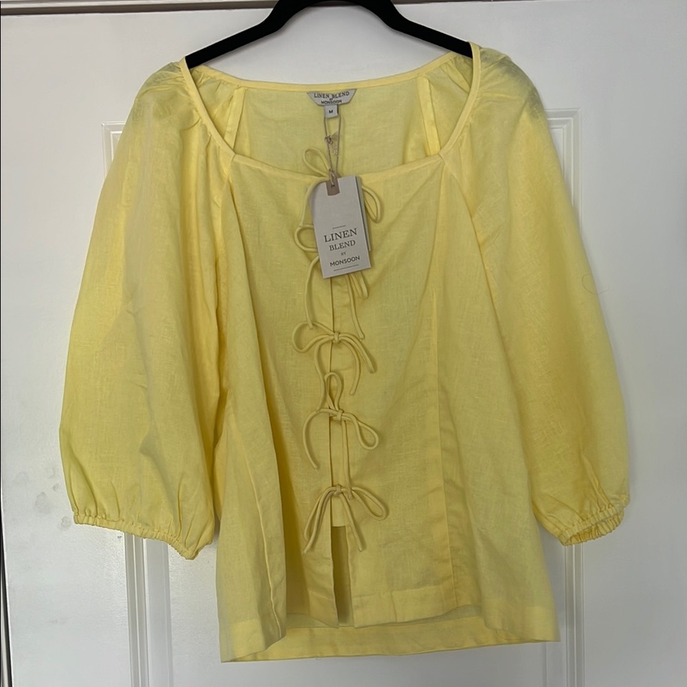 BUTTERCUP YELLOW MONSOON LINEN BOWTIE BELL SLEEVE TOP